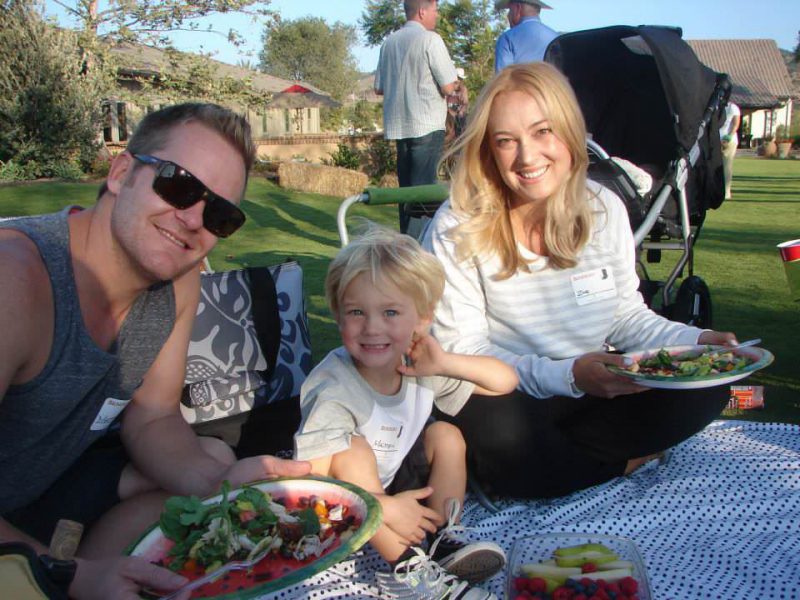 Picnic on the lawn